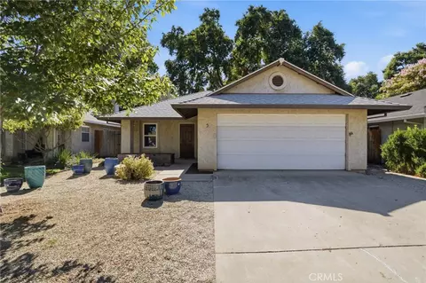 5 Hunter Ct, Chico, CA 95928