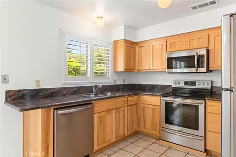 Kitchen - 987 Jonell, Chico, CA 95926 photo 2 of 2