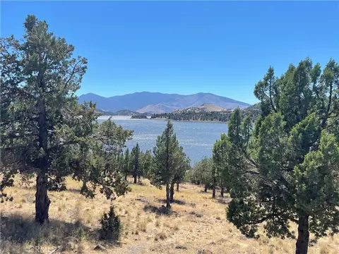 40 Lake Shore Dr, Weed, CA 96094 photo 21