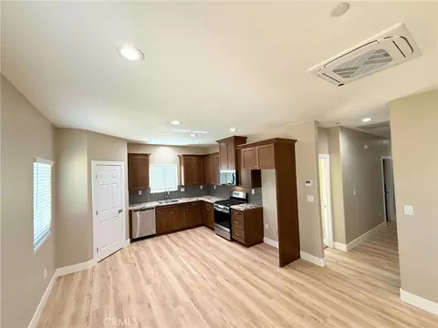 Living - 491 Justeson, Gridley, CA 95948 photo 4 of 4