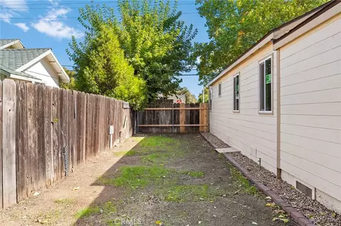 Exterior - 224 S Jackson St, Red Bluff, CA 96080 photo 4 of 8