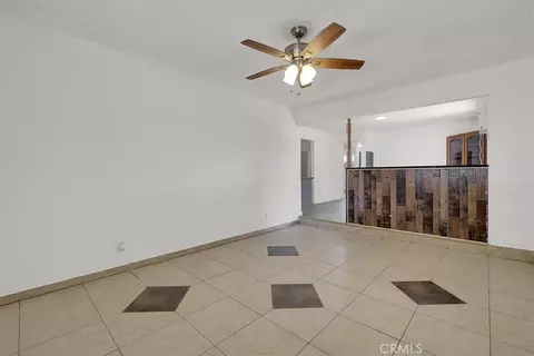 Living - 1056 Hedge Ave, Olivehurst, CA 95961 photo 2 of 5