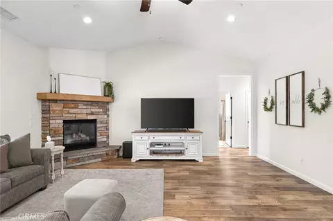 Living - 407 Antelope Crk, Chico, CA 95973 photo 1 of 4