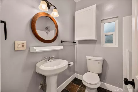 Bath - 603 W 9th, Chico, CA 95928 photo 1 of 2