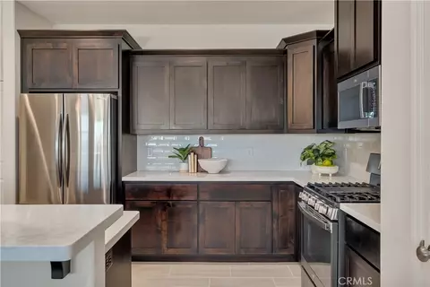 Kitchen - 36 Quillstone Loop, Chico, CA 95928 photo 4 of 4