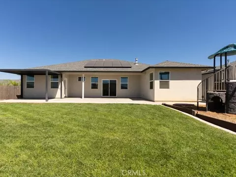 Exterior - 36 Quillstone Loop, Chico, CA 95928 photo 3 of 9