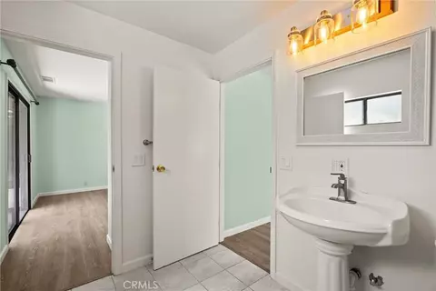 Entry Way - 23353 Hamilton, Gerber, CA 96035 photo 2 of 2
