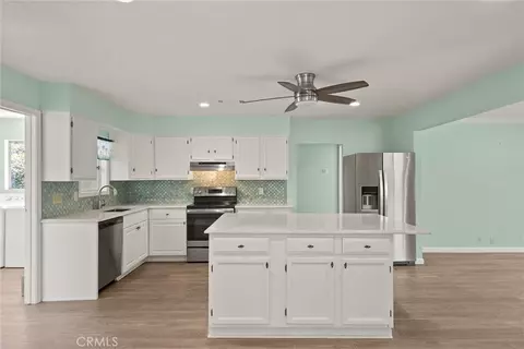 Kitchen - 23353 Hamilton, Gerber, CA 96035 photo 6 of 6