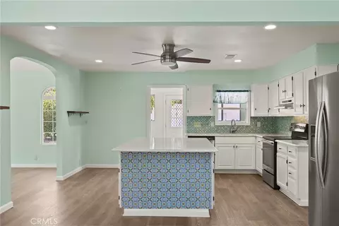 Kitchen - 23353 Hamilton, Gerber, CA 96035 photo 3 of 6