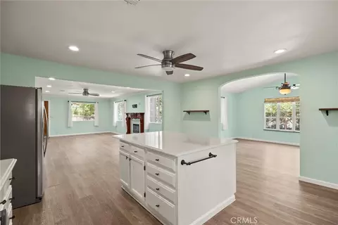 Living - 23353 Hamilton, Gerber, CA 96035 photo 8 of 12