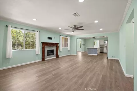 Living - 23353 Hamilton, Gerber, CA 96035 photo 4 of 12