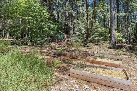 Exterior - 5245 Headwaters Rd, Forest Ranch, CA 95942 photo 15 of 18