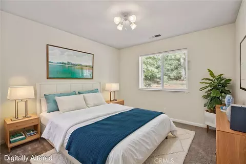 Bedroom - 5245 Headwaters Rd, Forest Ranch, CA 95942 photo 4 of 4