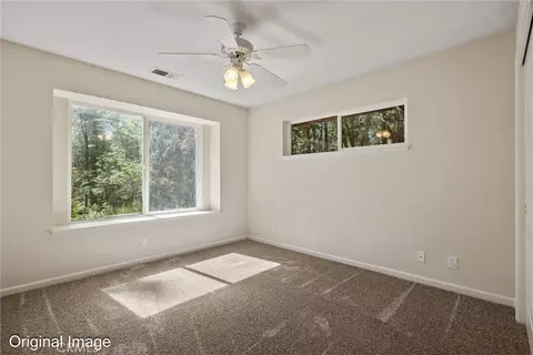 Bedroom - 5245 Headwaters Rd, Forest Ranch, CA 95942 photo 2 of 4