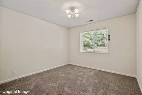 Bedroom - 5245 Headwaters Rd, Forest Ranch, CA 95942 photo 3 of 4