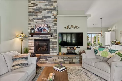 Living - 1994 North, Corning, CA 96021 photo 4 of 5