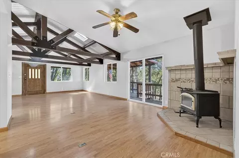 Living - 43 Dacy, Cohasset, CA 95973 photo 4 of 11