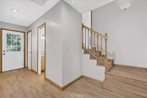 Entry Way - 43 Dacy, Cohasset, CA 95973 photo 3 of 7
