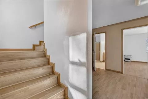 Entry Way - 43 Dacy, Cohasset, CA 95973 photo 6 of 7