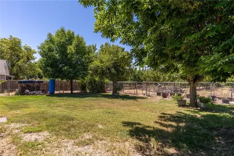 Exterior - 2017 County Road J, Willows, CA 95988 photo 12 of 20