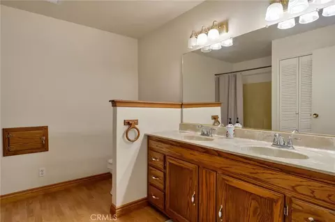 Bath - 2017 County Road J, Willows, CA 95988 photo 1 of 3