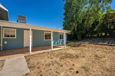 Exterior - 695 Walton Dr, Red Bluff, CA 96080 photo 11 of 19
