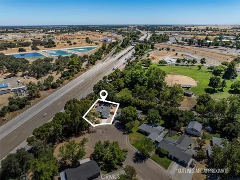 View/Area - 695 Walton Dr, Red Bluff, CA 96080 photo 10 of 12