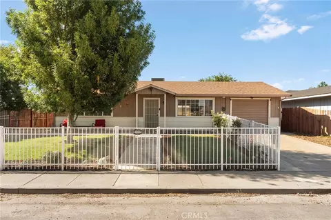 Exterior - 927 Trinity St, Orland, CA 95963 photo 3 of 7