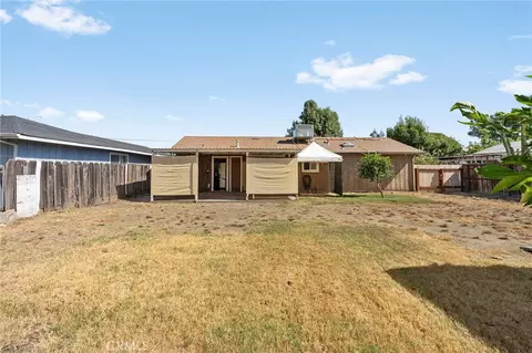 Exterior - 927 Trinity St, Orland, CA 95963 photo 5 of 7