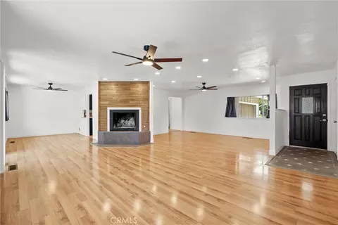 Living - 1030 W 1st, Willows, CA 95988 photo 2 of 14