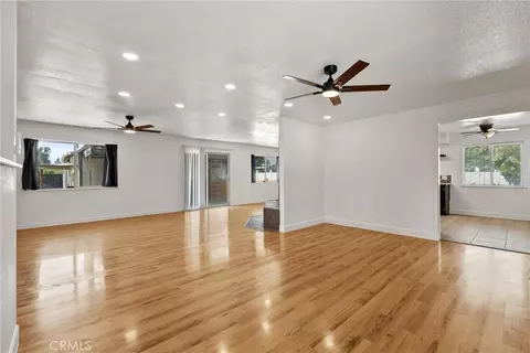 Living - 1030 W 1st, Willows, CA 95988 photo 4 of 14