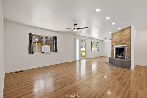 Living - 1030 W 1st, Willows, CA 95988 photo 10 of 14