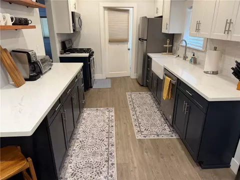Kitchen - 271 E 7th Ave, Chico, CA 95926 photo 1 of 2