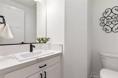 Bath - 9 Harkness Ct, Chico, CA 95973 photo 3 of 3