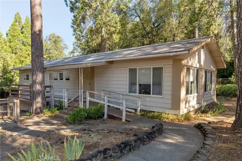 14249 Caldwell Ct, Magalia, CA 95954