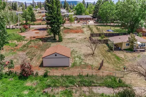 6227 Himmel St, Paradise, CA 95969