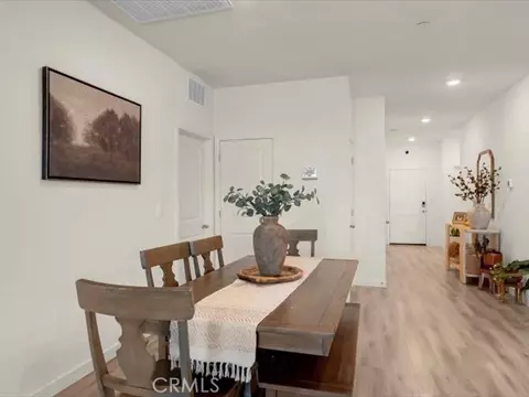 Entry Way - 2782 Austere Ave, Redding, CA 96003 photo 3 of 4