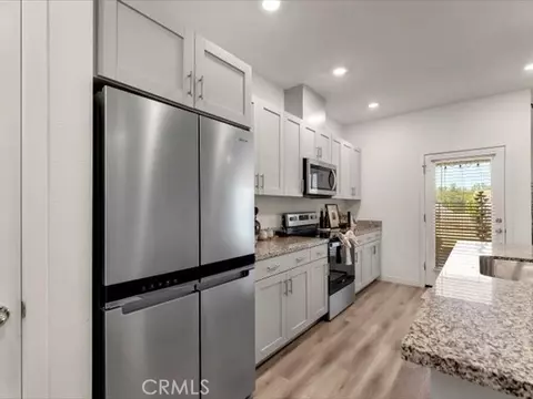 Kitchen - 2782 Austere Ave, Redding, CA 96003 photo 2 of 6