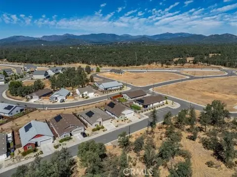 View/Area - 2782 Austere Ave, Redding, CA 96003 photo 7 of 7