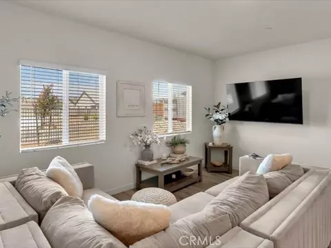 Living - 2782 Austere Ave, Redding, CA 96003 photo 1 of 2