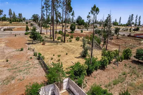 5887 Almond, Paradise, CA 95969 photo 7