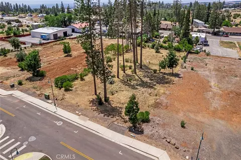 5887 Almond, Paradise, CA 95969 photo 6
