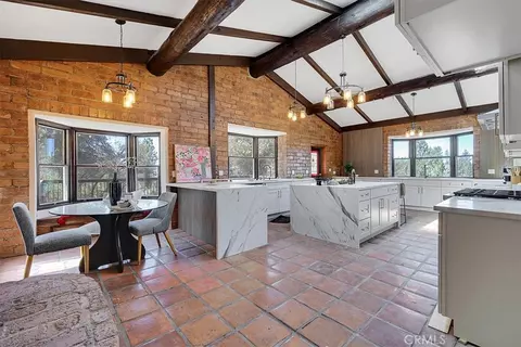 Kitchen - 17014 River Rnch, Grass Valley, CA 95949 photo 1 of 4