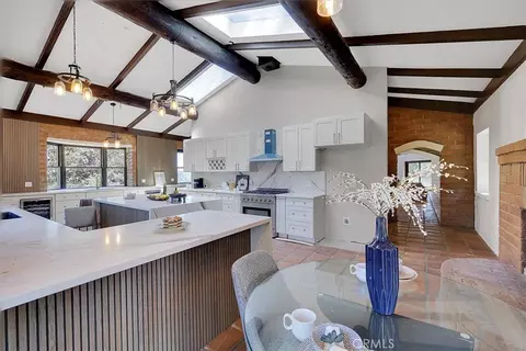Kitchen - 17014 River Rnch, Grass Valley, CA 95949 photo 2 of 4
