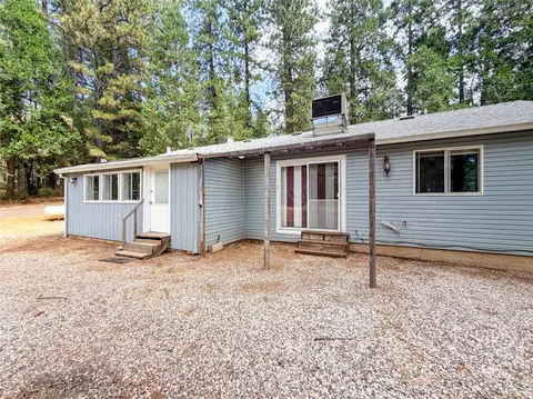 Exterior - 9803 Cohasset Rd, Chico, CA 95973 photo 5 of 13