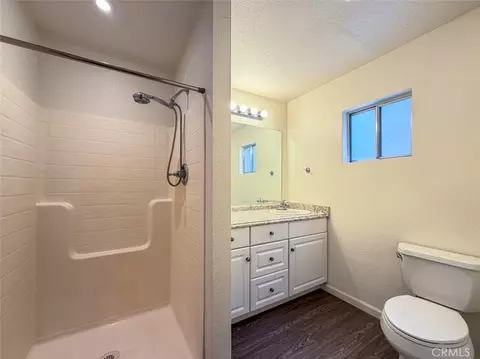 Bath - 9803 Cohasset Rd, Chico, CA 95973 photo 1 of 3