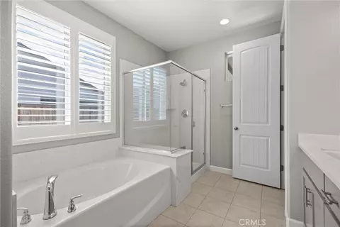 Entry Way - 439 Eel River Ln, Chico, CA 95973 photo 4 of 4