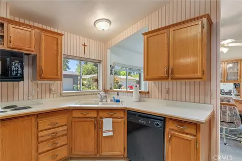 2050 Springfield Dr #202, Chico, CA 95928 photo 16