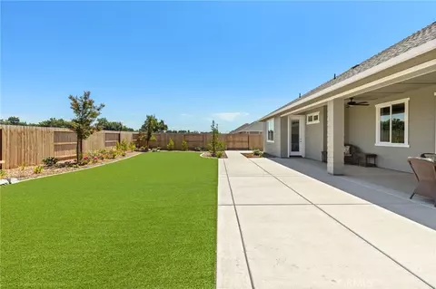 Exterior - 2726 Waterloo Cir, Chico, CA 95973 photo 5 of 7