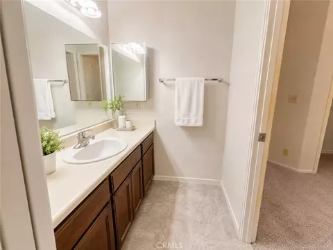 Bath - 170 Fairgate, Chico, CA 95926 photo 2 of 3